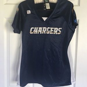 NWT Los Angeles Charges Women’s NFL Shirt Jersey.
